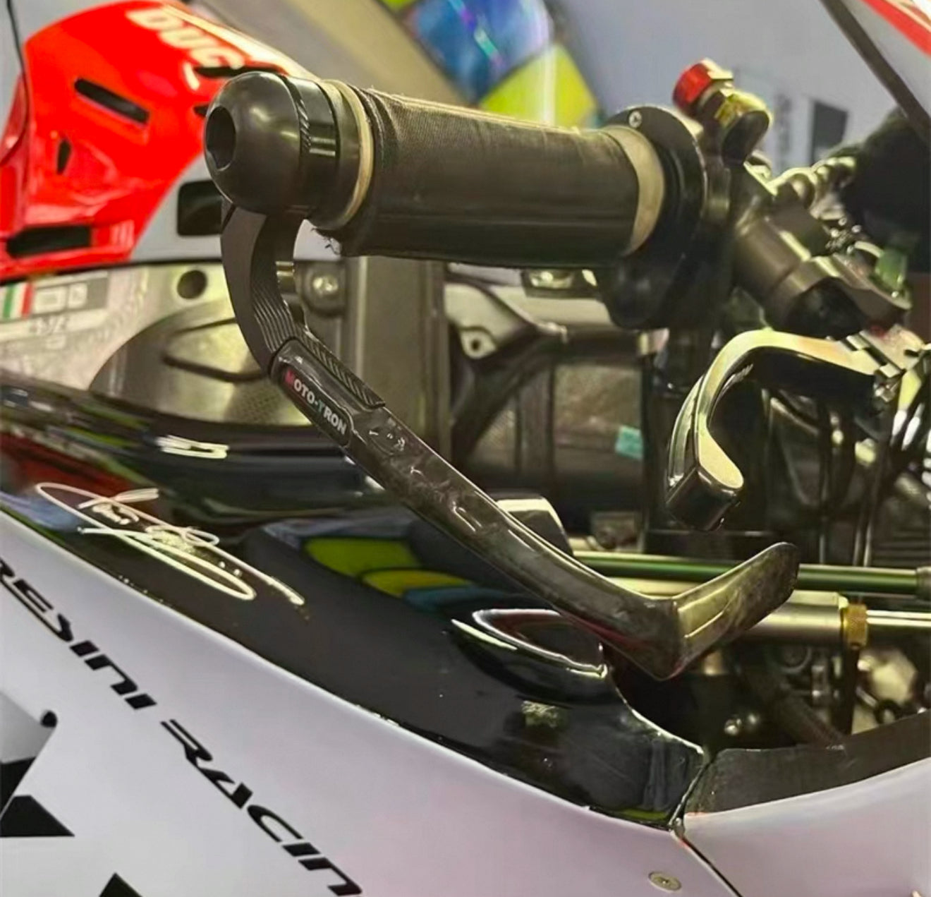 MOTO-TRON Pro Guard Carbon Lever Guard