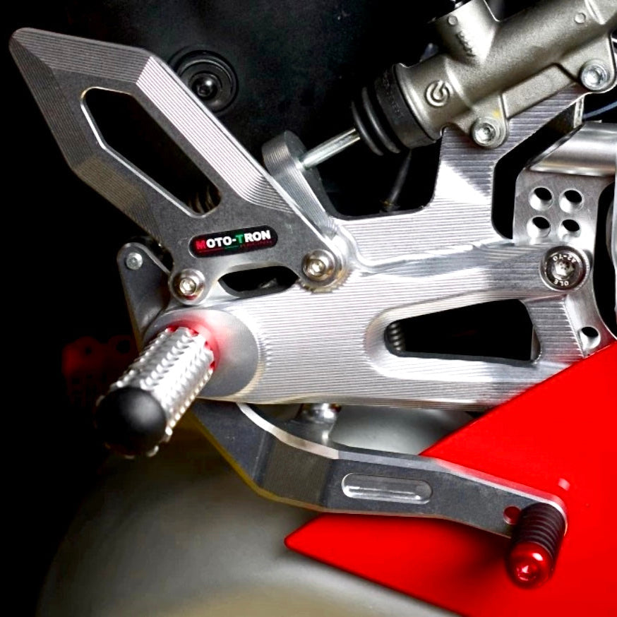 MOTO-TRON REV Rear Set